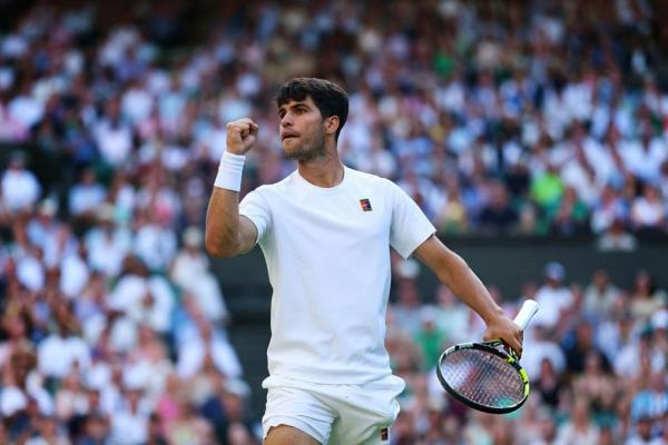 Carlos Alcaraz giành quyền vào vòng 4 Wimbledon