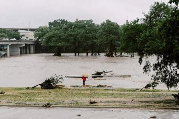 Lũ quét lớn tại bang Texas (Mỹ) khiến ít nhất 13 người thiệt mạng