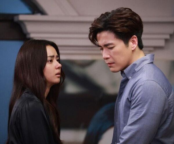 Nhắn tin cho chồng cũ “em ốm rồi, muốn gặp anh”, đọc tin nhắn anh trả lời mà tôi khóc nghẹn