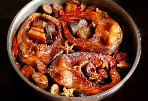 5 lý do không nên ăn cá kho nhiều và thường xuyên