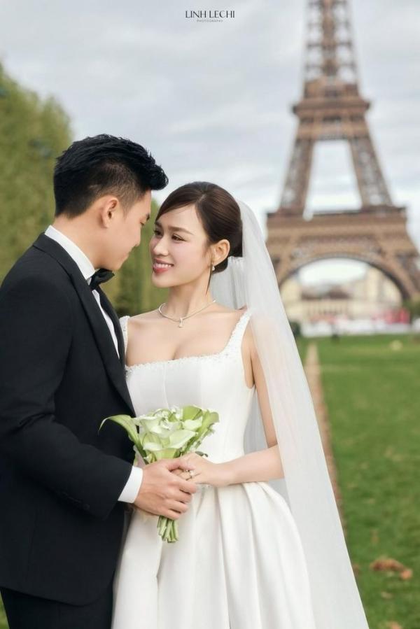 Đỗ Thị Hà tổ chức tiệc cưới hoành tráng ở khách sạn 5 sao giữa lòng thủ đô
