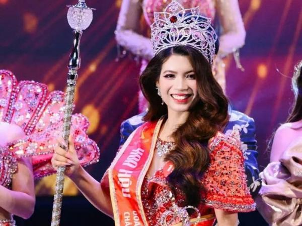 Ban Thị Thu đăng quang Hoa hậu Doanh nhân châu Á 2025