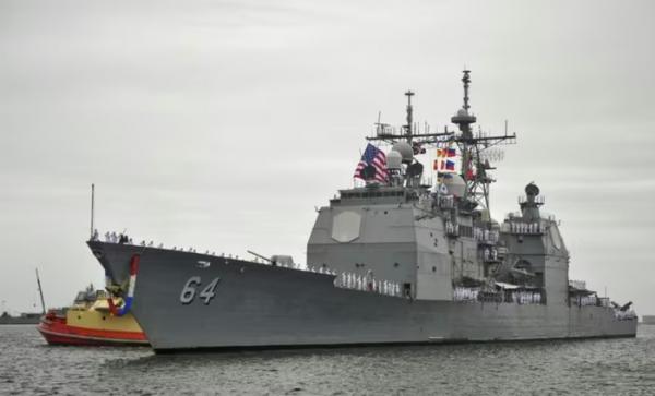 Hai tuần dương hạm Mỹ mang đầy tên lửa Tomahawk áp sát Venezuela