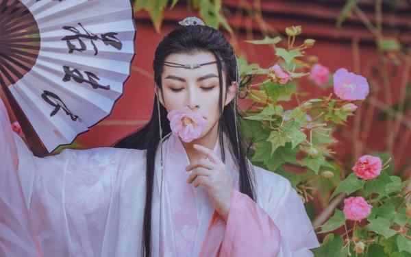 Hãy cứ làm 2 điều này mỗi ngày, Phước đức ngày càng dày hơn