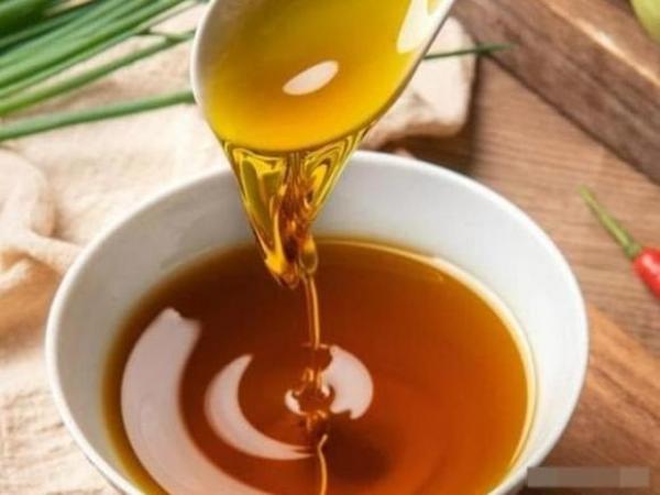 Đây mới là dầu ăn “quốc dân”: Tốt cho sức khỏe, giá cả phải chăng