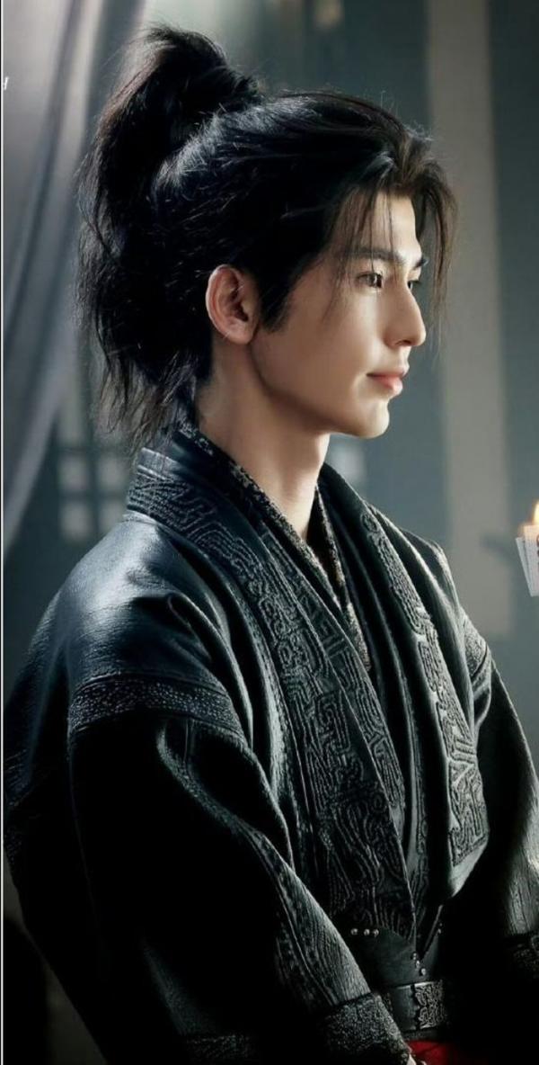 Tạo hình đầu tiên của Trương Lăng Hách và Lâm Duẫn trong Quy Loan