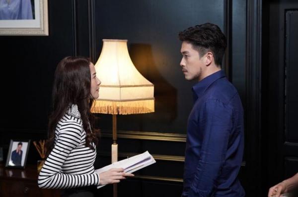 Chồng cũ tái hôn, tôi mừng 3 triệu nhưng thấy mặt cô dâu tôi liền đổi thành 30 triệu