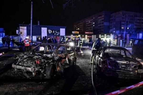 Nga tiếp tục không kích Ukraine trước thềm đàm phán 3 bên