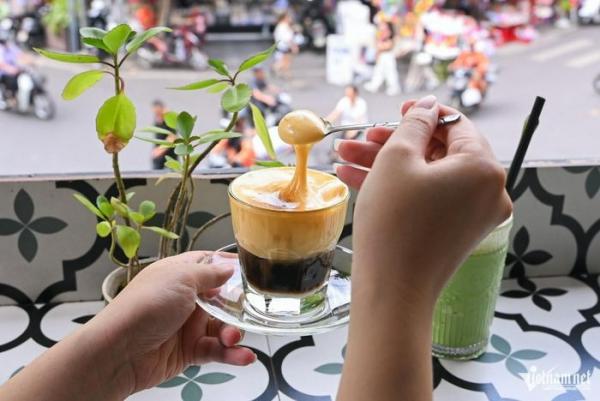 Người mắc bệnh tim mạch, huyết áp có nên kiêng uống cà phê?