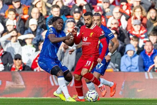 Liverpool và Chelsea hưởng lợi khi ars‌enal thắng trận tại Champions League