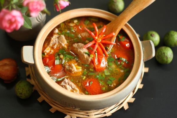 Cách nấu canh sườn non dưa chua ngon