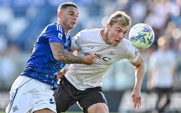 Napoli chi 38 triệu bảng mua đứt Hojlund, Chelsea cân nhắc bổ nhiệm Xavi Hernandez