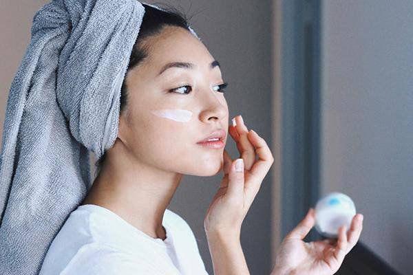 Hoạt chất chống lão hóa được nhiều tín đồ làm đẹp ưa chuộng nhờ khả năng cải thiện nếp nhăn