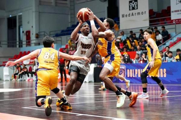 Nha Trang Dolphins giành chiến thắng đầu tiên tại VBA 2026