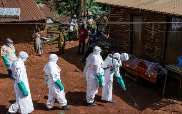 Bên trong tâm dịch Ebola: Cuộc chiến tuyệt vọng với virus và khủng hoảng niềm tin