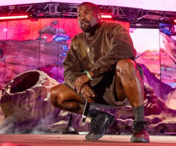 Kanye West tuyên bố phá kỷ lục với concert 118.000 khán giả giữa làn sóng tẩy chay tại châu Âu