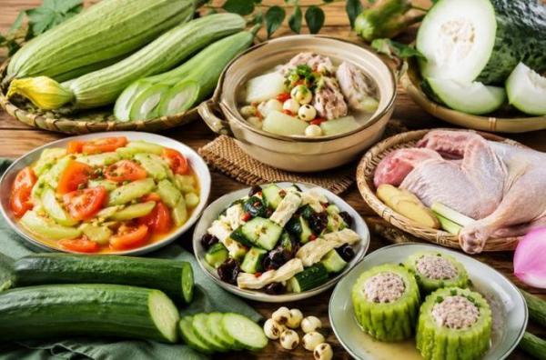 5 thực phẩm Đông y khuyên nên bổ sung vào thực đơn mùa hè