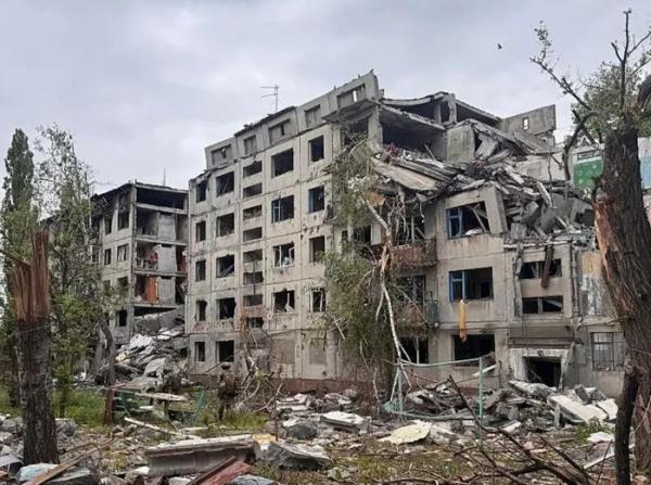 Nga tập kích quy mô lớn vào thủ đô Kiev trước thềm Thượng đỉnh NATO