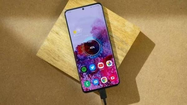 4 cài đặt Samsung nên tắt ngay để pin bền hơn