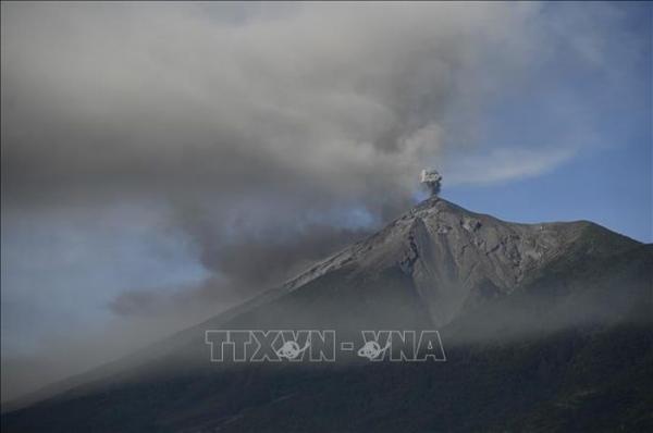 Guatemala phát cảnh báo nguy hiểm do núi lửa phun trào