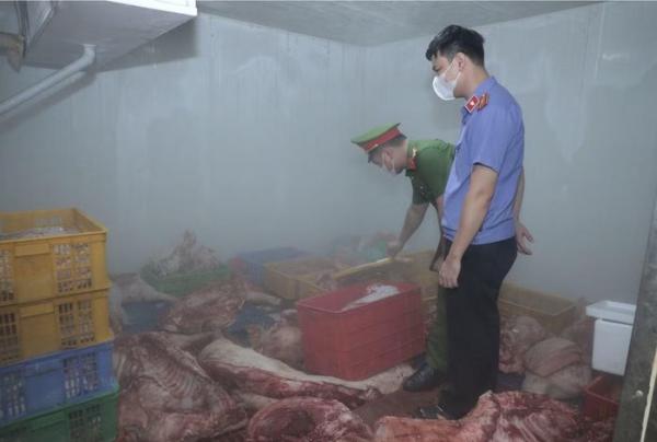 Hưng Yên: Phát hiện gần 1 tấn thịt lợn nhiễm dịch tả lợn châu Phi tại cơ sở sơ chế