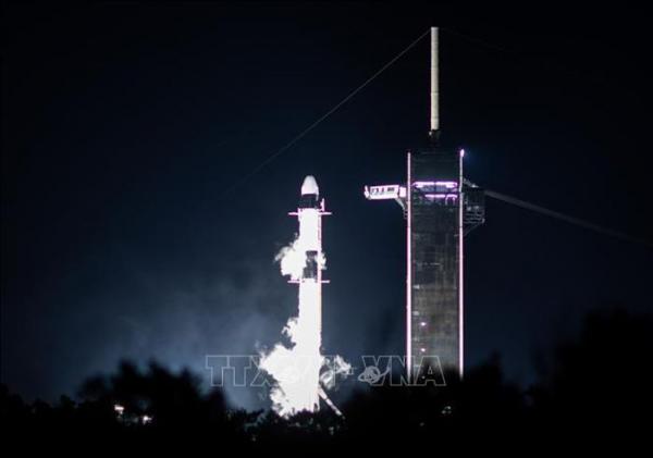 Tên lửa SpaceX chỉ còn vài giờ nữa sẽ đâm vào Mặt Trăng