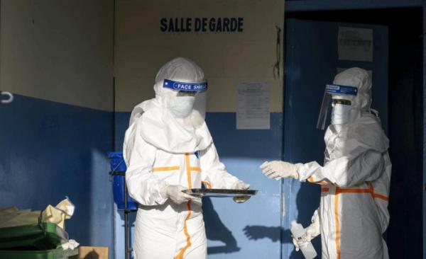 Moderna thử nghiệm vaccine Ebola Bundibugyo trên người