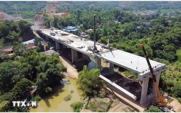 Đẩy nhanh tiến độ các dự án đường cao tốc tại khu vực phía Bắc