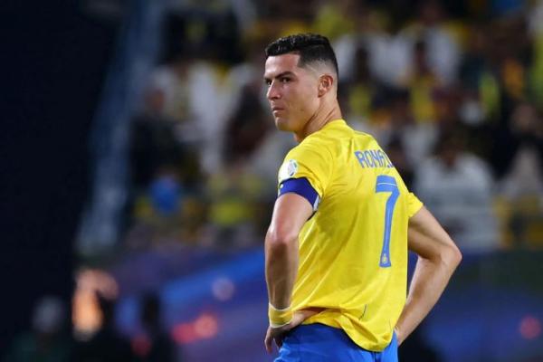 Hành trình chiếc áo số 7 làm nên thương hiệu của Ronaldo